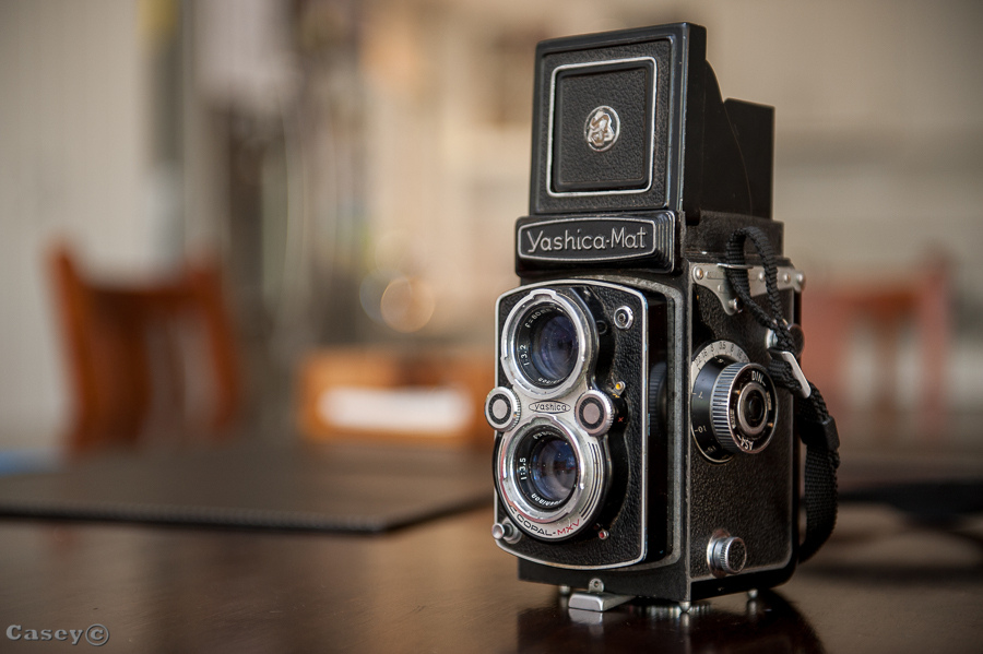 1957 Yashica Mat Medium Format film analog